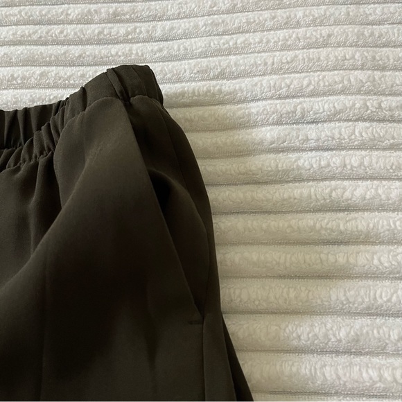 Vince Green Pants - Picture 4 of 9